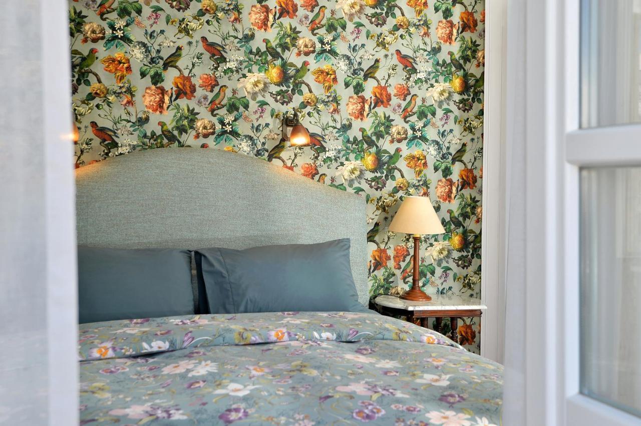 Arhontiko Ermoupolis Hotel ภายนอก รูปภาพ
